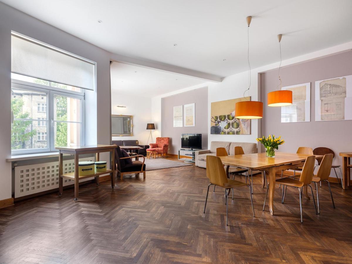 Tyzenhauz Apartments Krowoderska Street Krakow Exterior photo